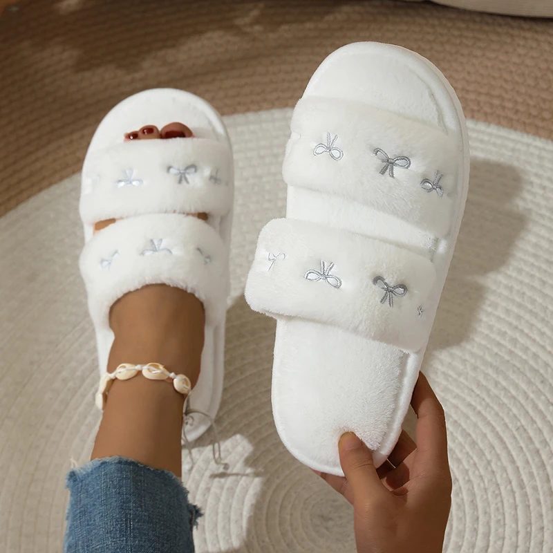 Moda Fiyonk Nakışlı Tüylü Terl - Embroidery Yes incelemesi ve fiyatı