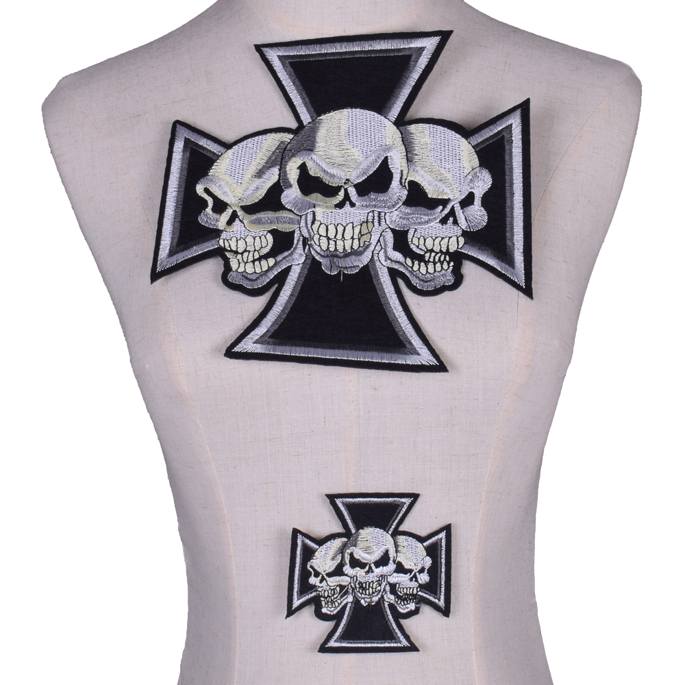 2 adet hayalet kafatası nakış  - Embroidery On Black Shirt incelemesi ve fiyatı